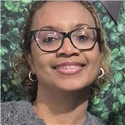 Hi I write and speak French fluently. I come from Mauritius and I will target students or adults who would like to learn French